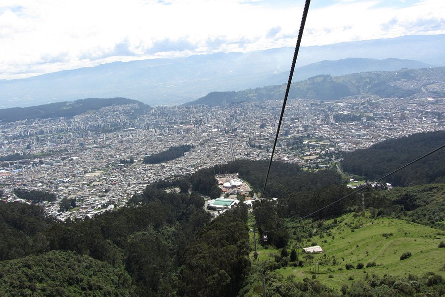 TeleferiQo Teleferico Quito image