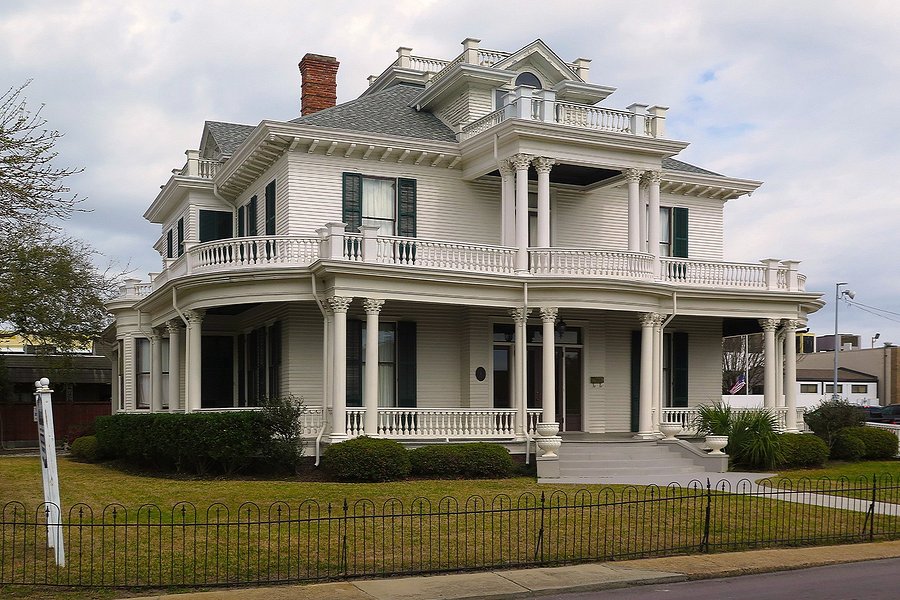 The Historic Redding House image