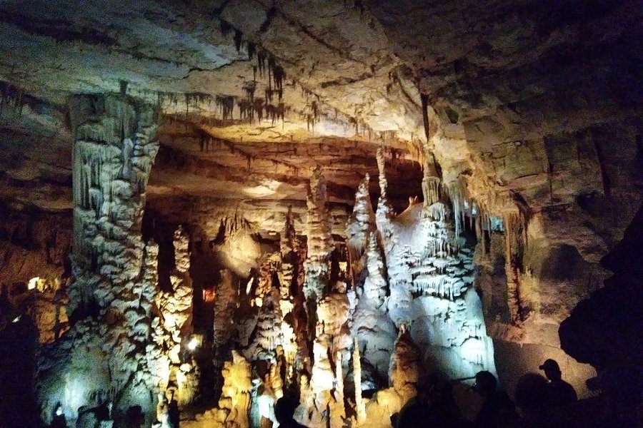 Cathedral Caverns State Park image