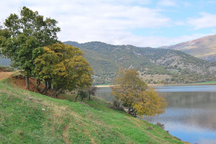 Zazari Lake image