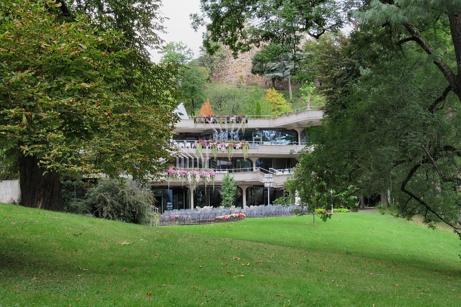 Kur- und Schlosspark Badenweiler image