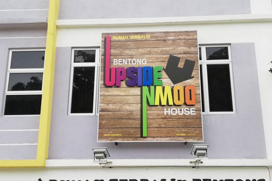 Bentong Upside Down House image
