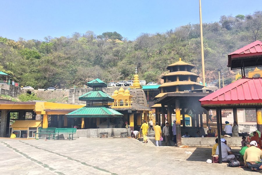 Ma Baglamukhi Temple image