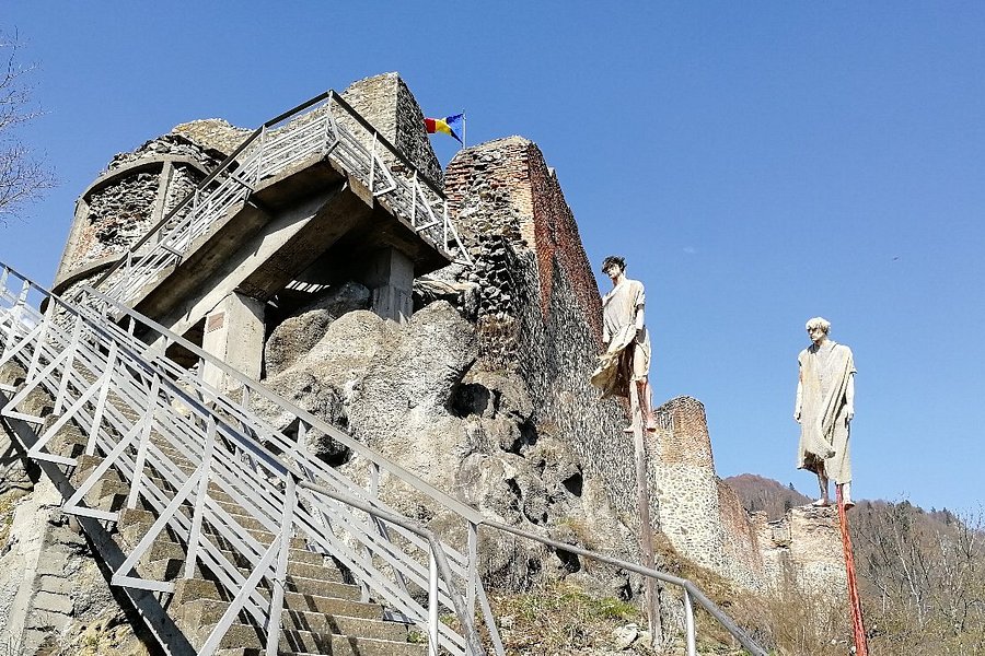 Poienari Castle image
