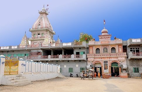 Maiser Khana Temple image