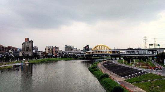 Keelung River Right Bank Bike Trail image