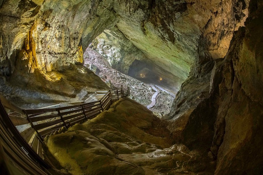 Grottes du Cerdon -Parc de Loisirs Préhistoriques image