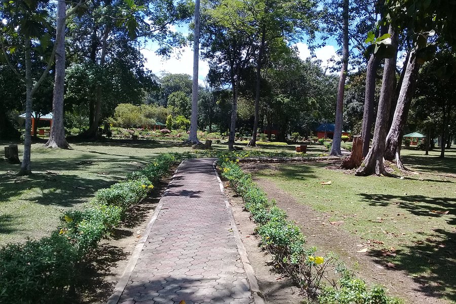 Taman Peranginan Kampong Parit image