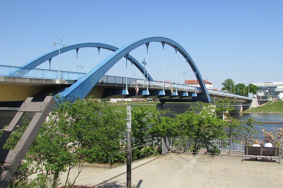Stadtbrücke image