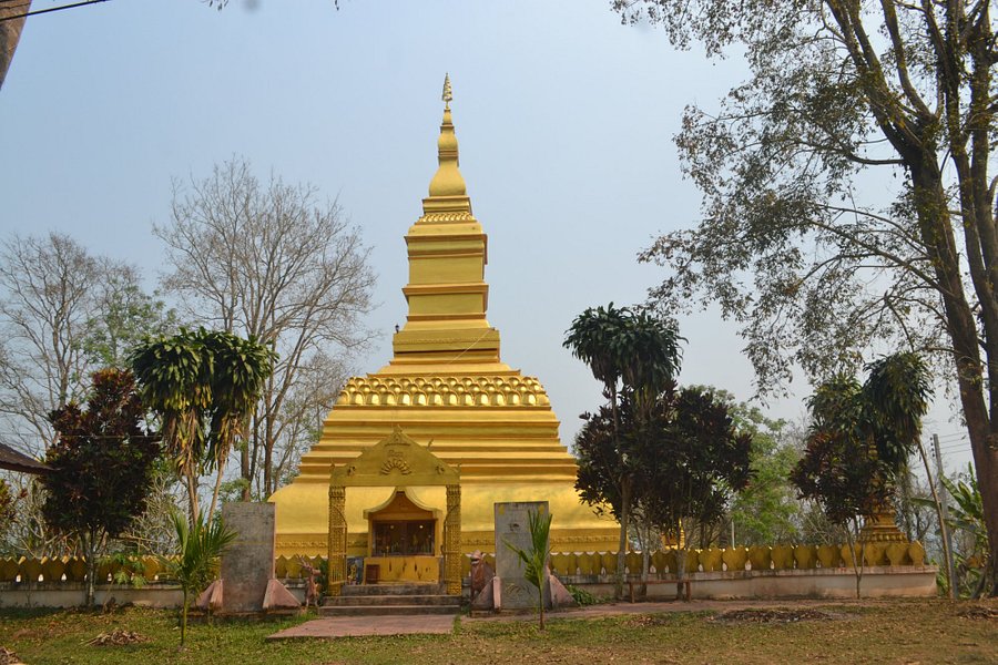 Phoum Pouk Stupa image