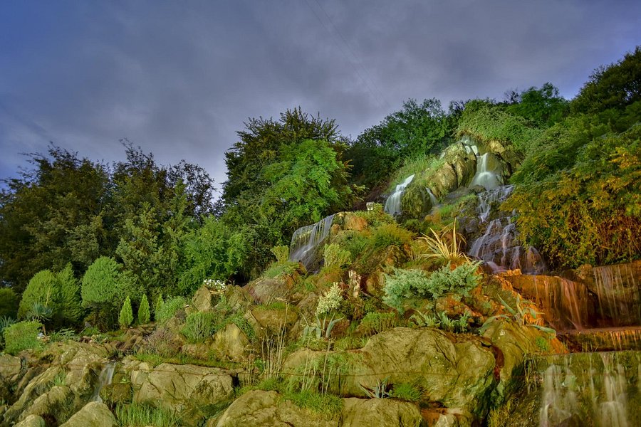 Lahijan Waterfall آبشار لاهیجان image