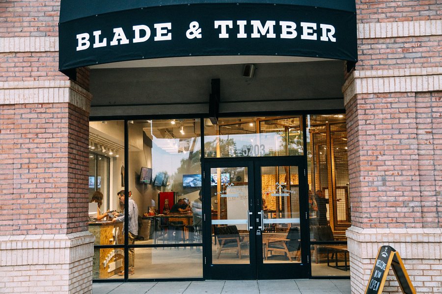 Blade & Timber Axe Throwing image