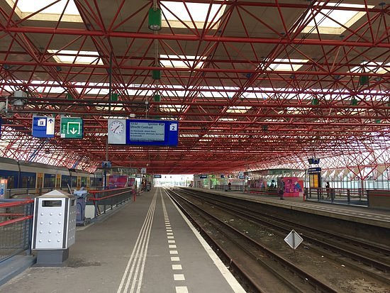 Station Almere Centrum image