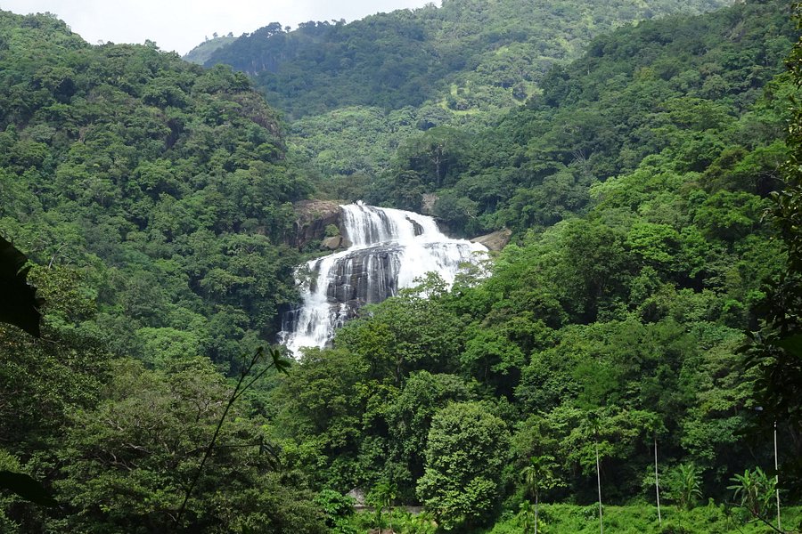 Rathna Ella waterfall image