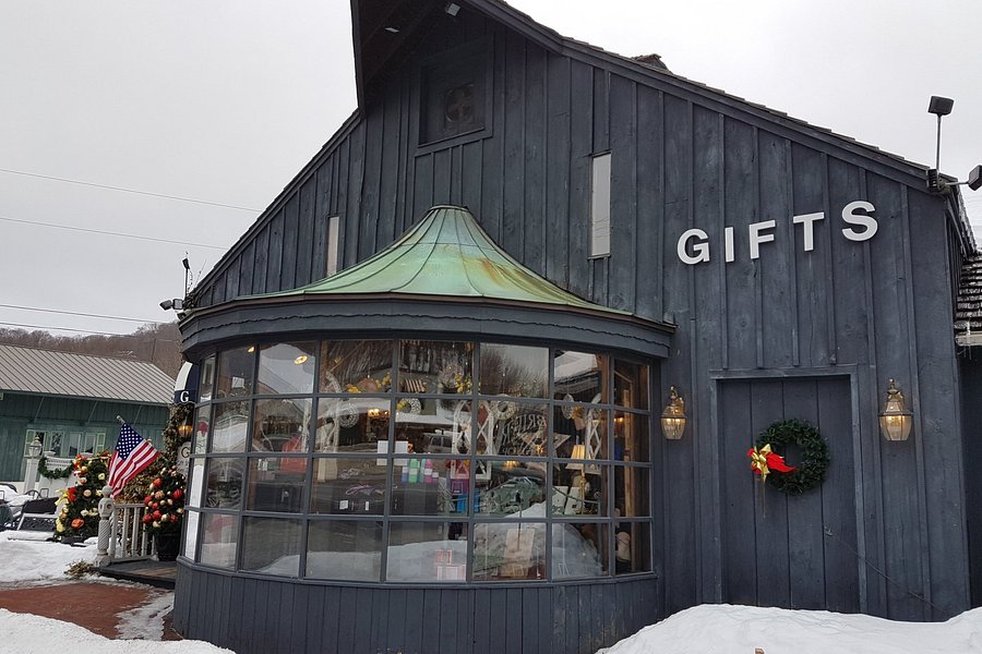 Greenbrier Gift Shop image