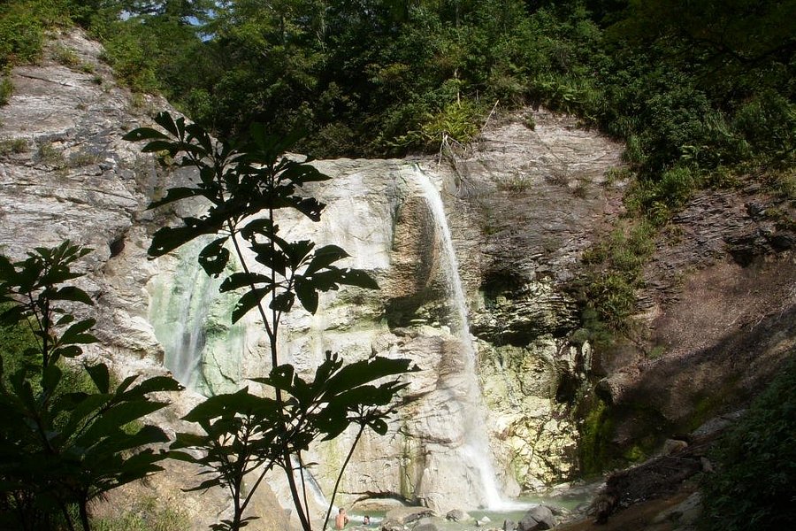 Kawarage Oyutaki Falls image