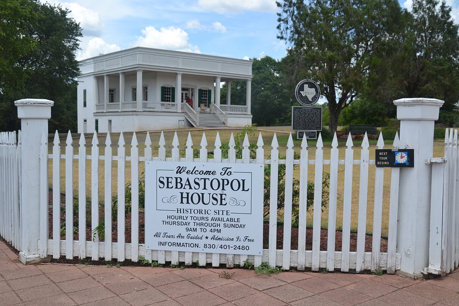 Sebastopol House State Historic Site image