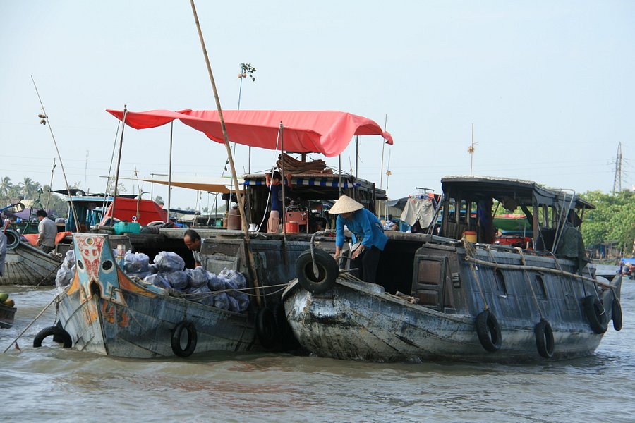 Cai Be Floating Market image