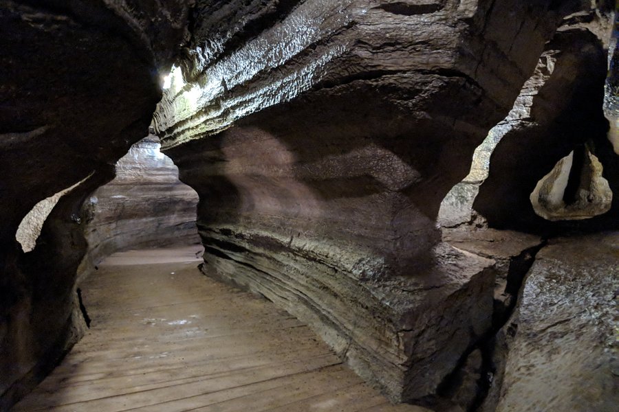 Bonnechere Caves image