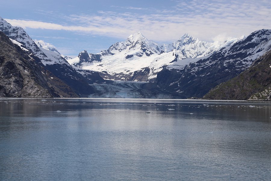 Glacier Bay Lodge & Tours image