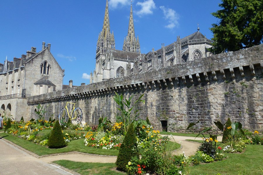 Cathedrale Saint-Corentin image