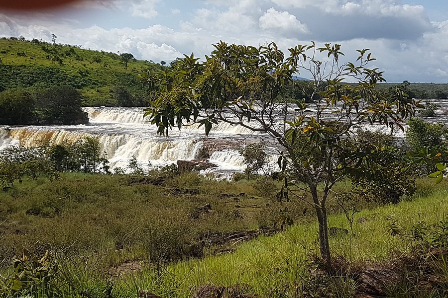 Orinduik Falls image