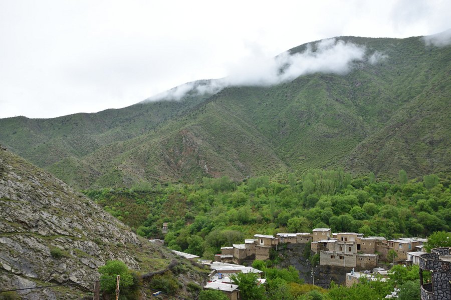 Ushtibin Village image
