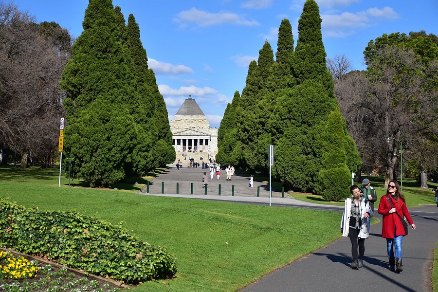 Shrine of Remembrance image