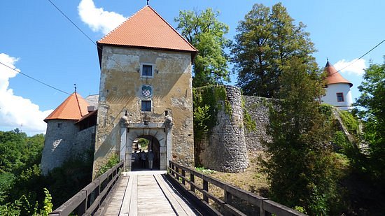 The Castle of Ozalj image