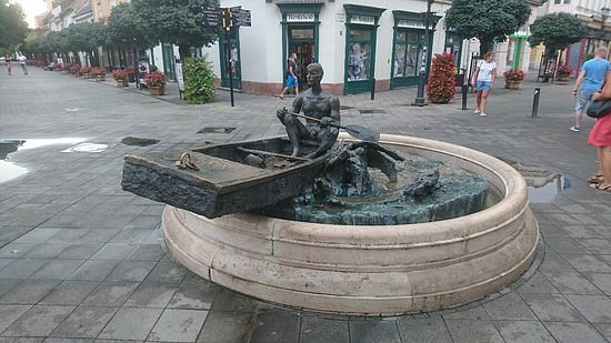 Boatman Sculpture image