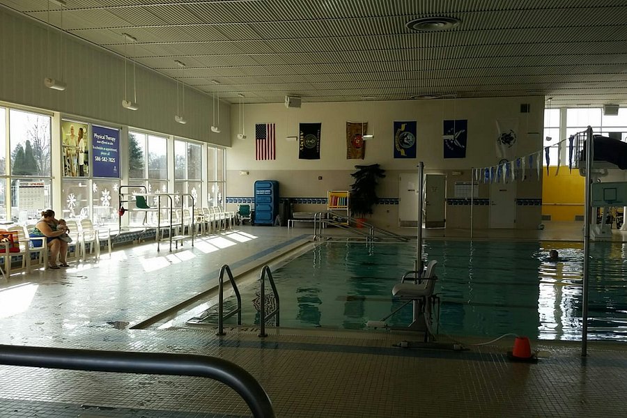Warren Community Centre Indoor Waterpark image