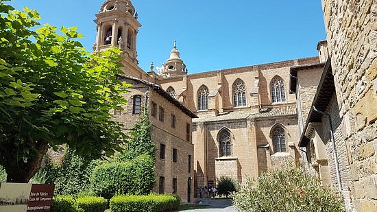 Catedral de Pamplona image