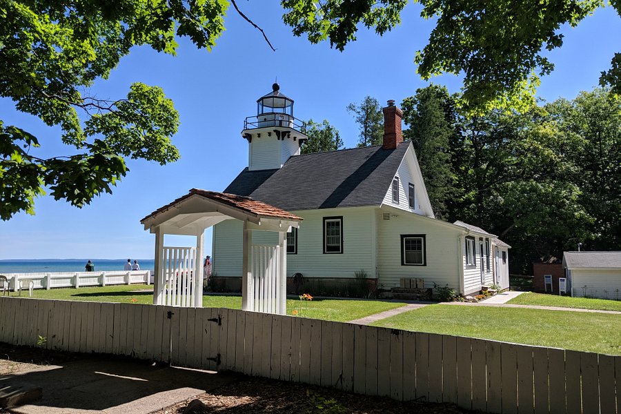 Mission Point Lighthouse image