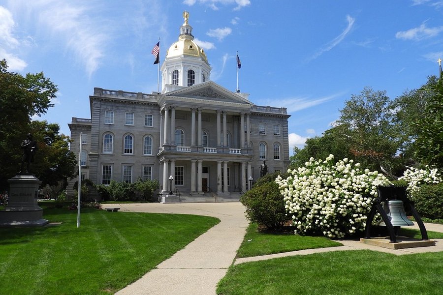 New Hampshire State House image