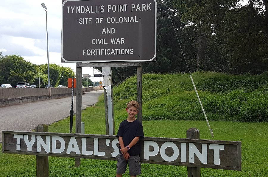 Tyndall's Point Park image