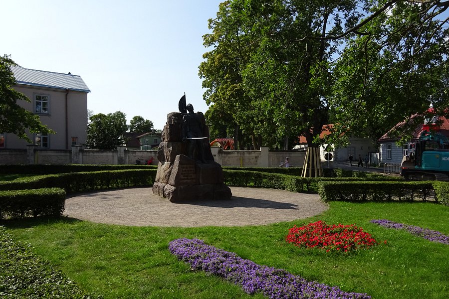 Monument For the Inhabitants of Saaremaa Who Have Lost Their Lives in the War of Independence image