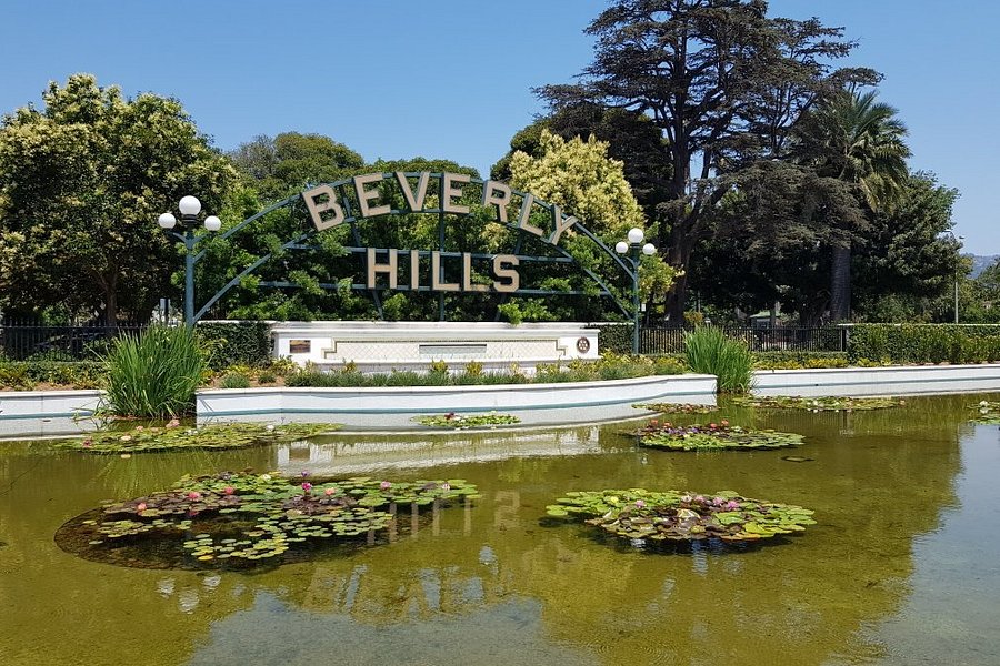 Beverly Gardens Park image