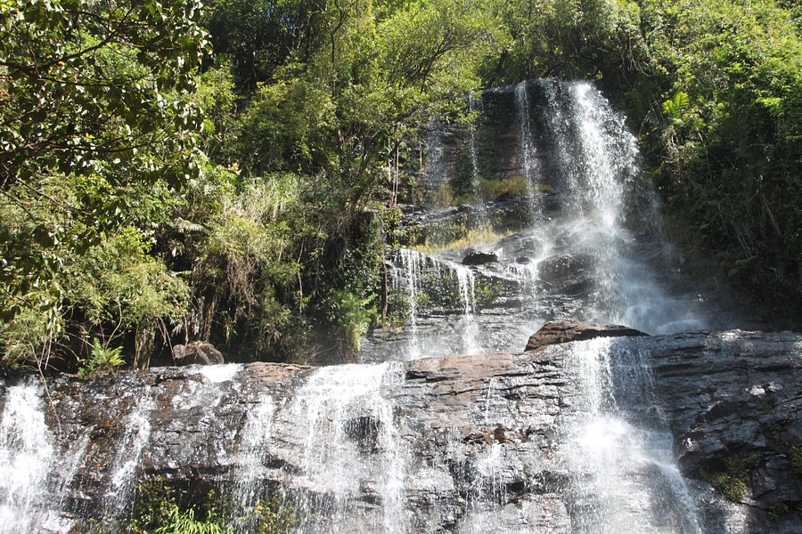 Jhari Waterfalls image