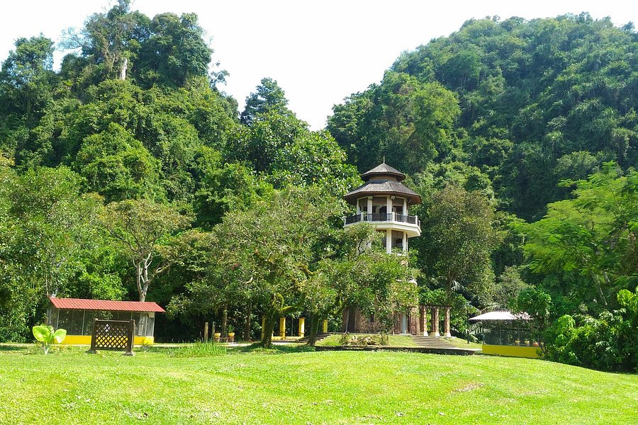 Taman Rekreasi Gunung Lang image