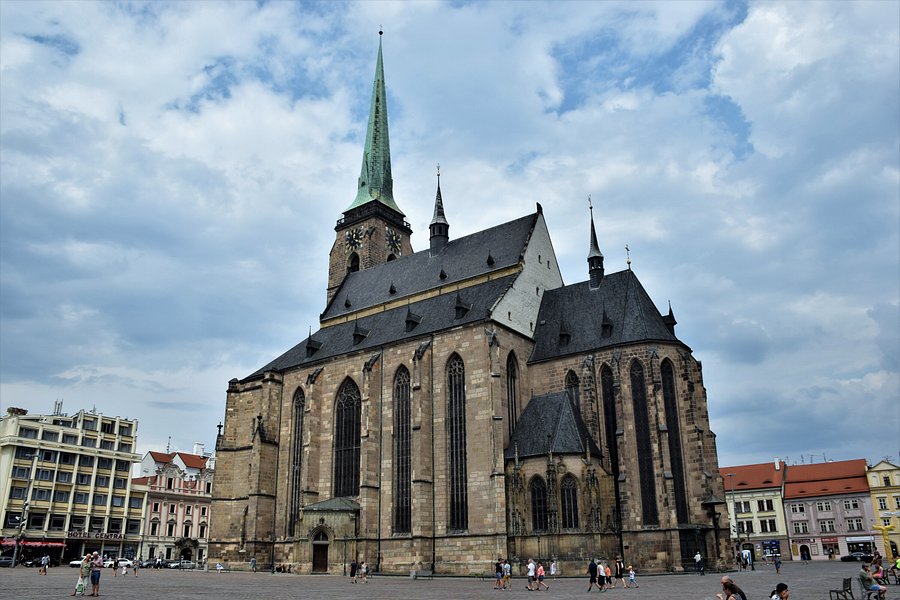 St Bartholomew's Cathedral image