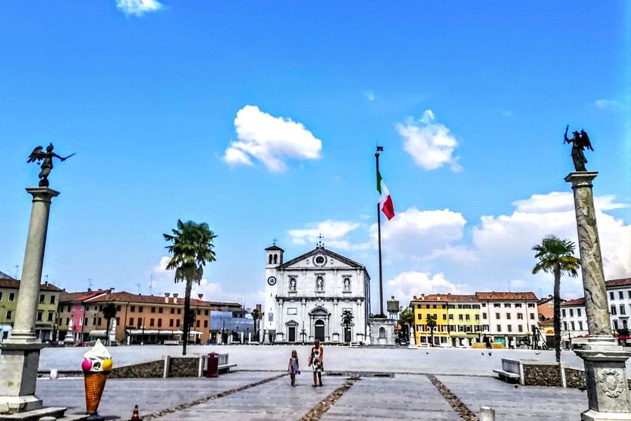Piazza Grande di Palmanova - World Heritage Site image