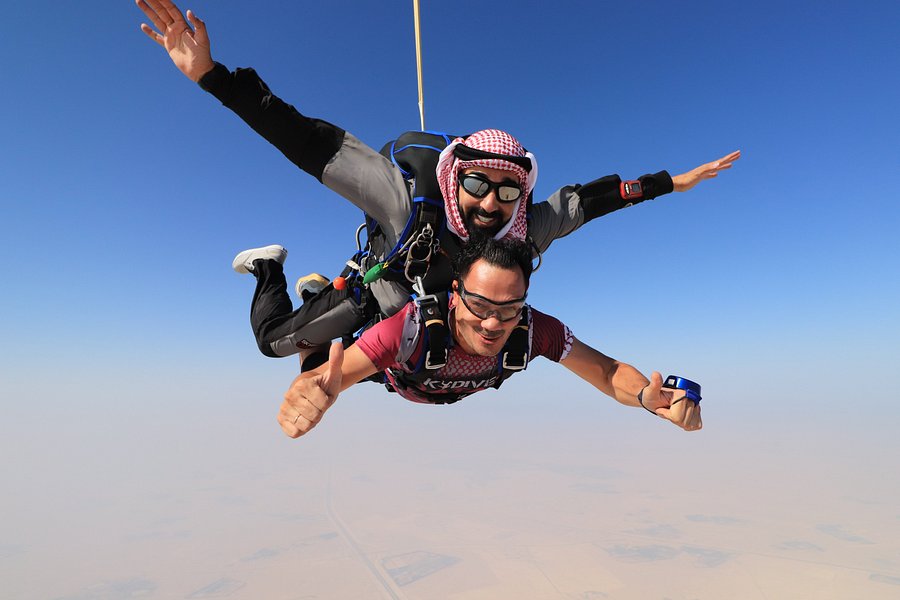 Skydive Qatar image