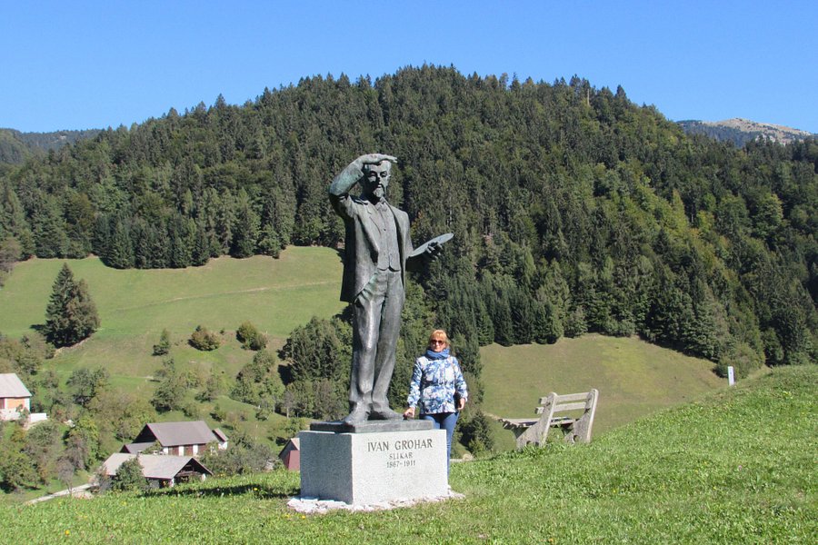 Ivan Grohar Statue image