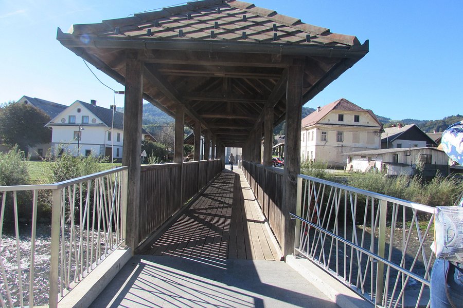Nesk's Footbridge image