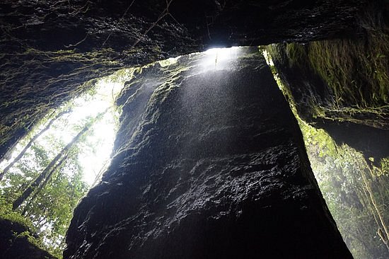 Cueva del Esplendor image