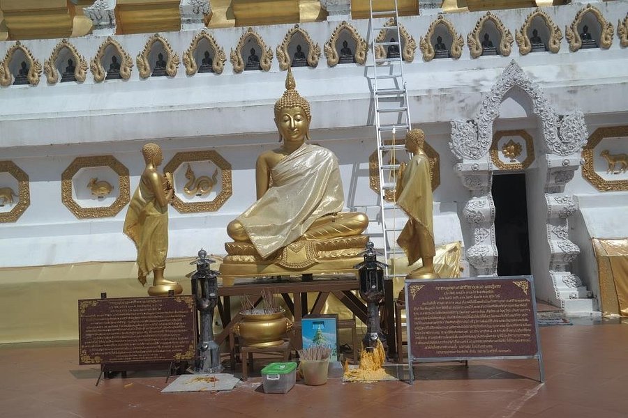 Wat Phrathat Mon Phrachao Lai image