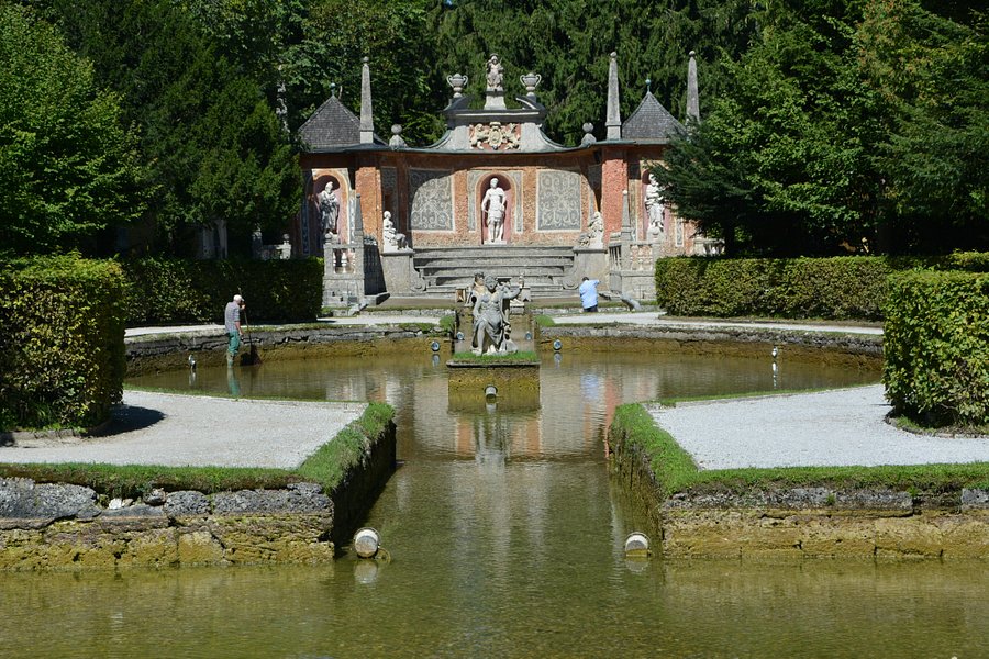 Wasserspiele Hellbrunn image