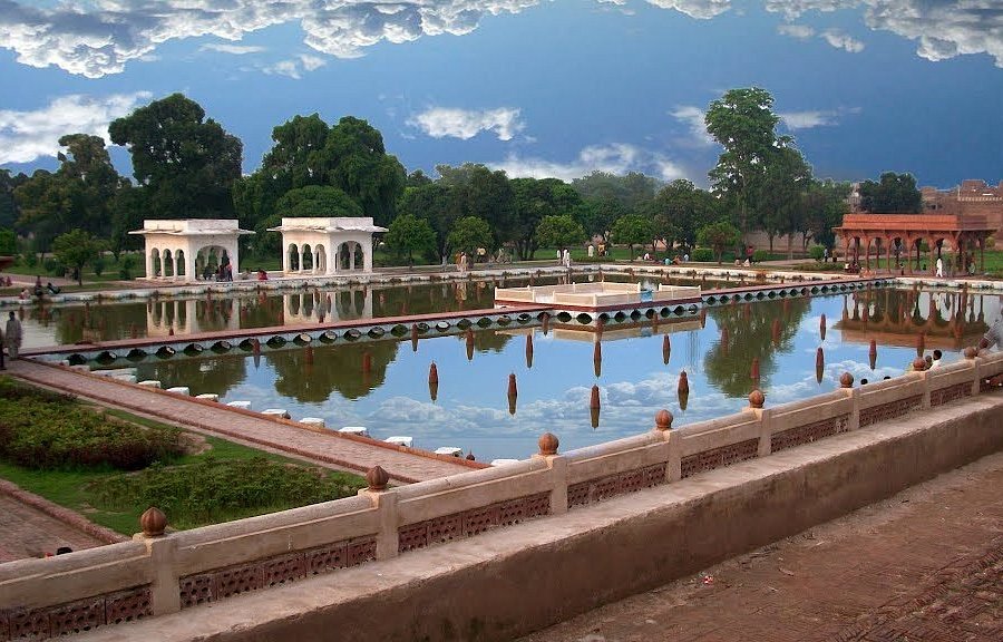 Shalimar Bagh (Shalimar Gardens) image
