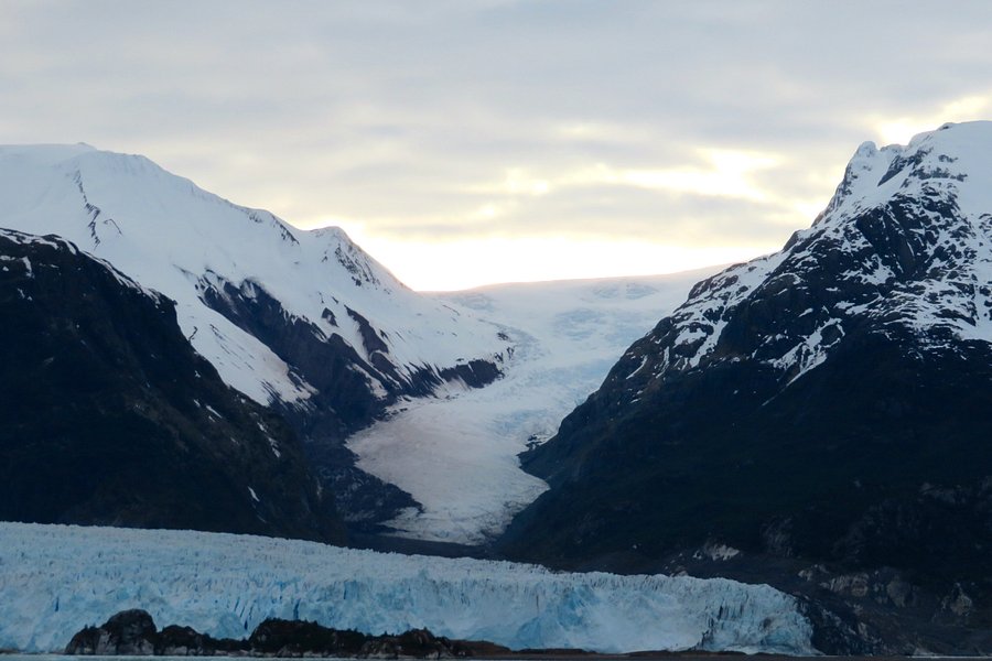 Glaciar Amalia image