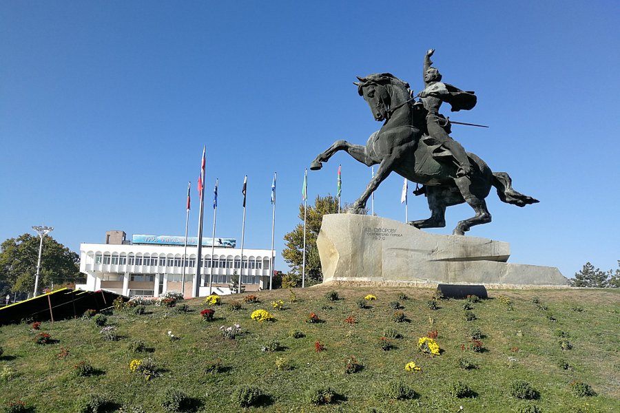 The Suvorov Monument image